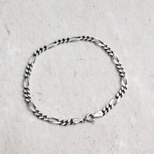Vintage Sterling Silver Figaro Bracelet Chain 8" 4mm 7g Italy